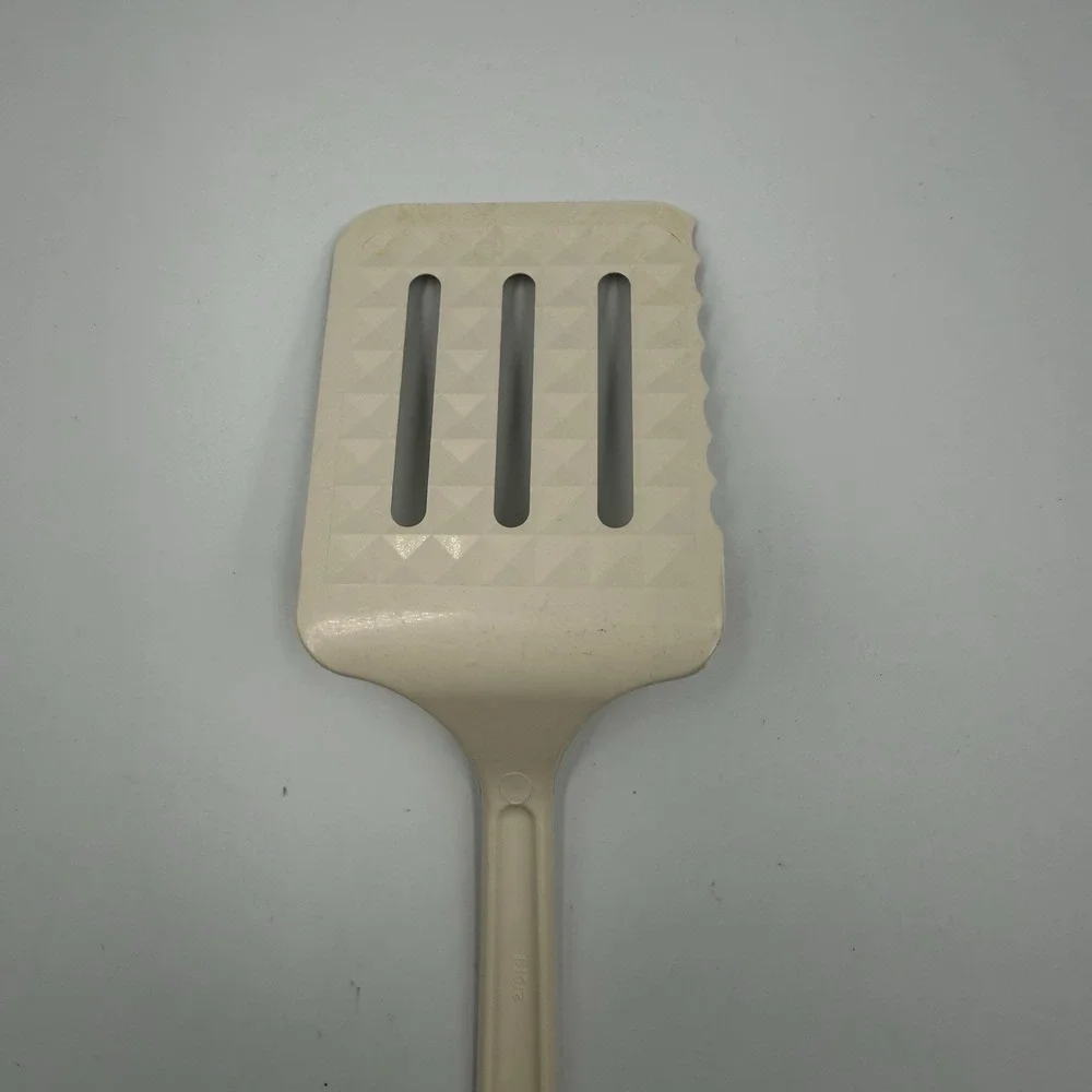 Vintage ULTRA TEMP Slotted Spatula‎ USA Made Nylon Kitchen Utensil